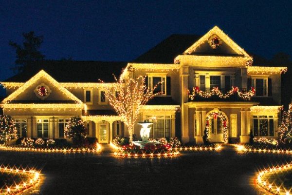 Residential Christmas Lighting Service Company Near Me in Bellevue WA 13