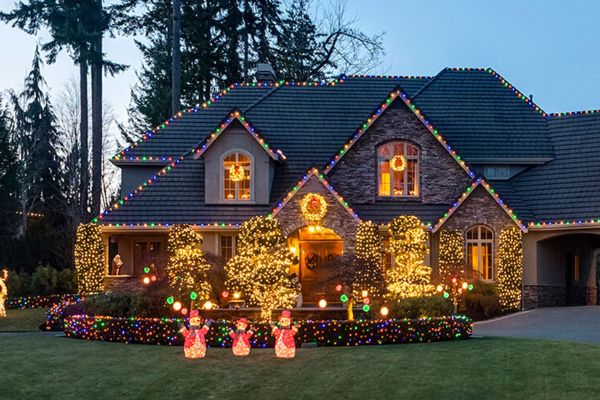 Residential Christmas Lighting Service Company Near Me in Bellevue WA 32