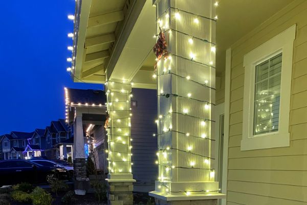 Residential Christmas Lighting Service Company Near Me in Bellevue WA 38
