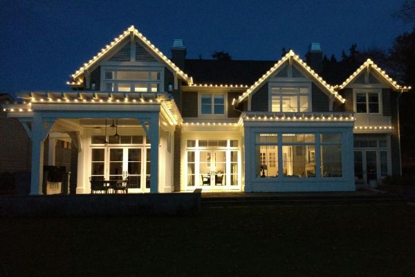 Residential Christmas Lighting Service Company Near Me in Bellevue WA 15